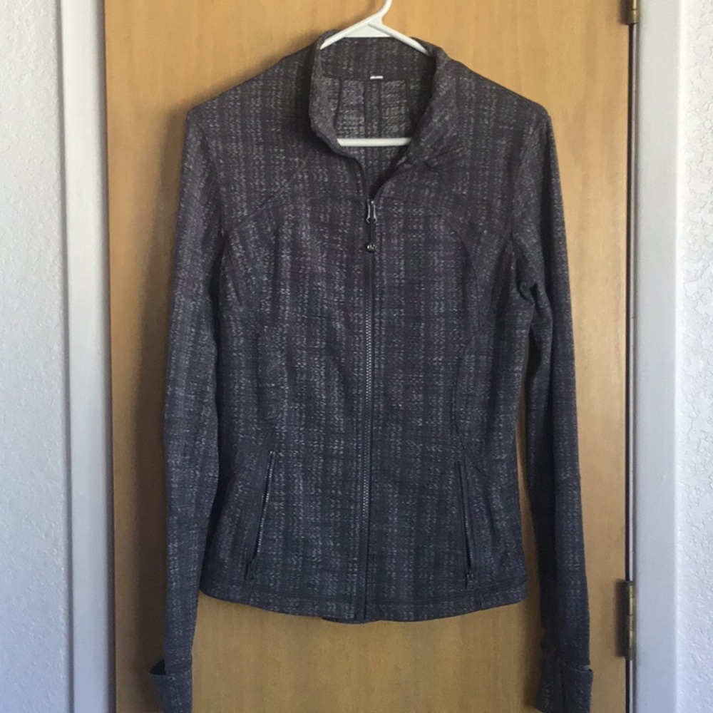 - Lululemon woman’s jacket
